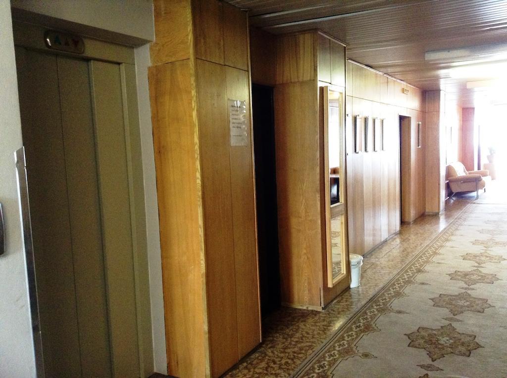 Hotel Dom Techniky Zilina Bagian luar foto