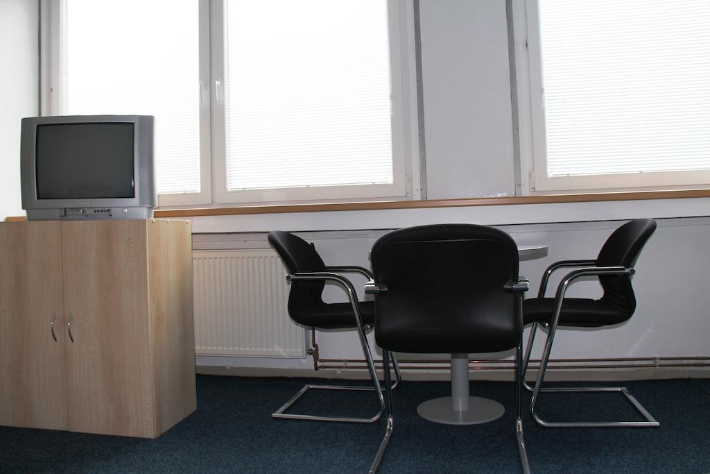 Hotel Dom Techniky Zilina Ruang foto