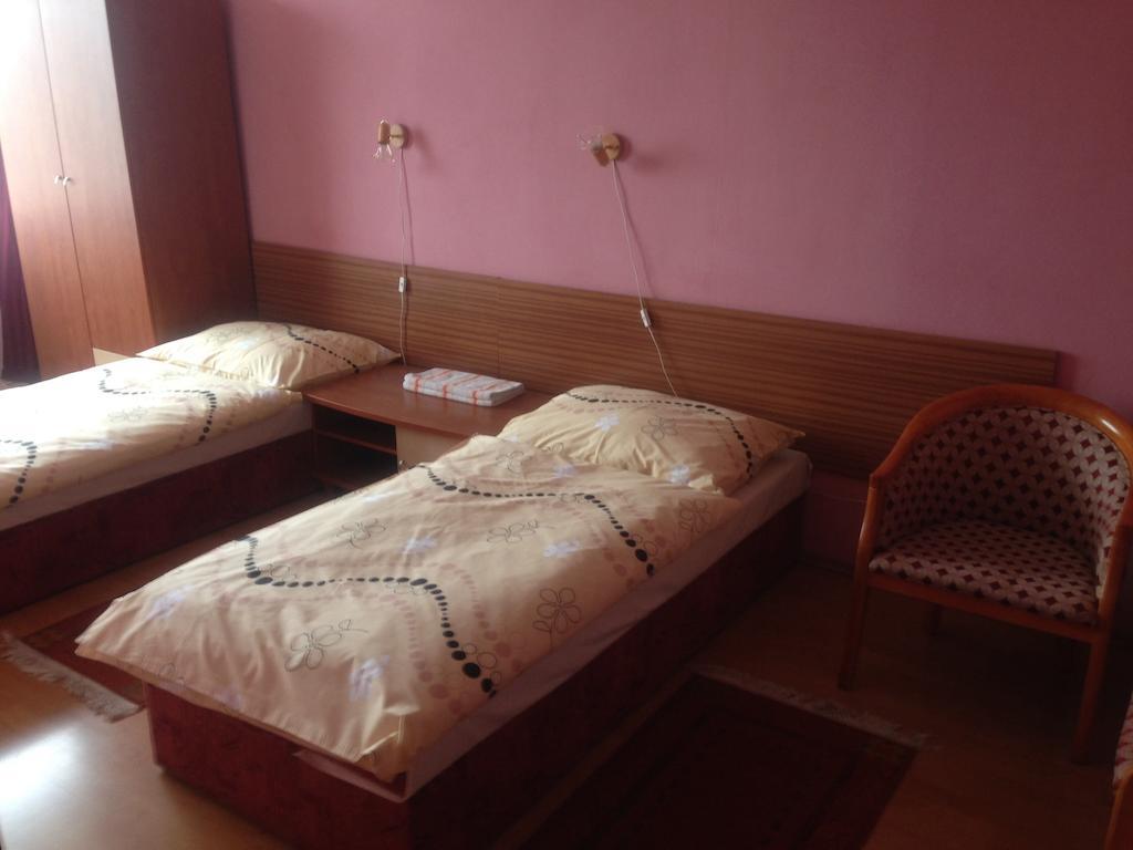 Hotel Dom Techniky Zilina Ruang foto