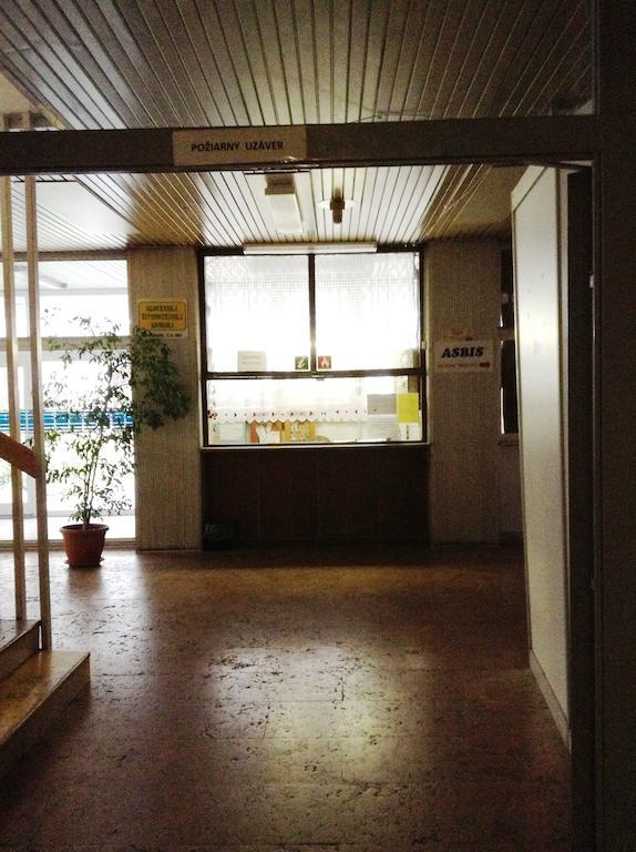 Hotel Dom Techniky Zilina Bagian luar foto